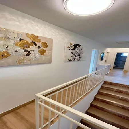 Four-bedroom With Sea View *