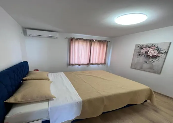 Appartement Four-bedroom With Sea View *